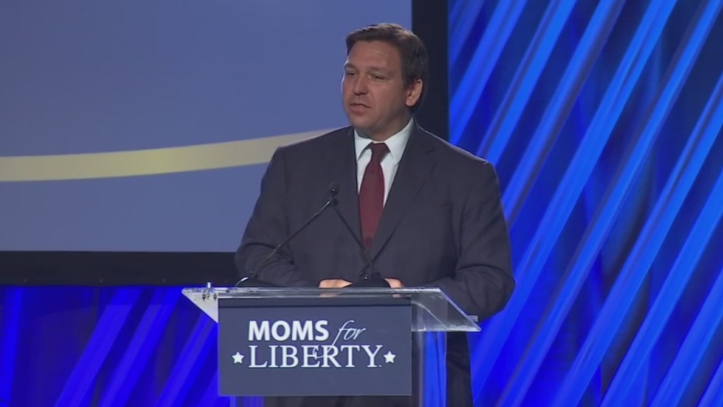 ‘Moms for Liberty’ summit